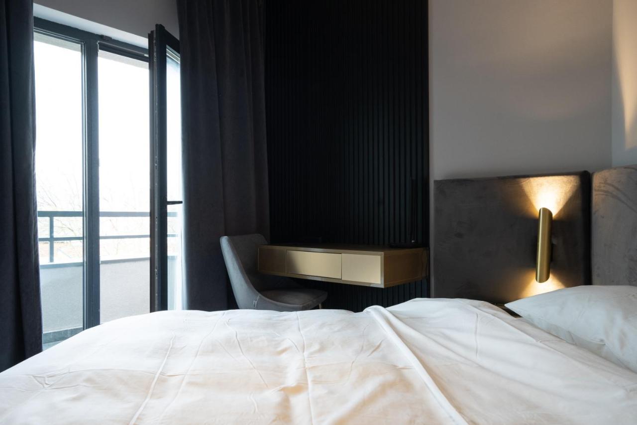 Hotel Cristal Cluj-Napoca Buitenkant foto